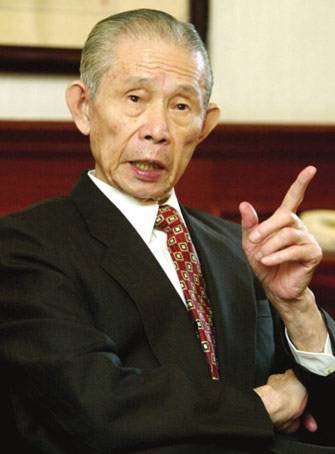 他为何能把民营医院办到被世界敬仰？