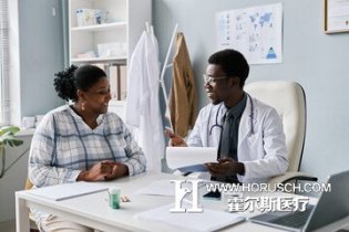 疏解暑假门诊压力：优化医疗服务，提升患者体验